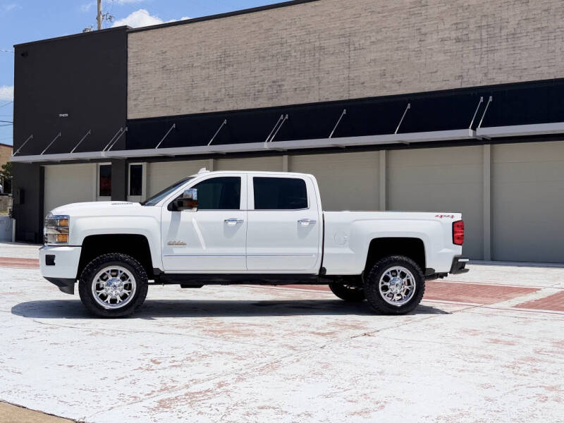chevrolet silverado 2500hd 2017 1GC1KXEY4HF115957 image chevrolet silverado 2500hd 2017 1GC1KXEY4HF115957 image